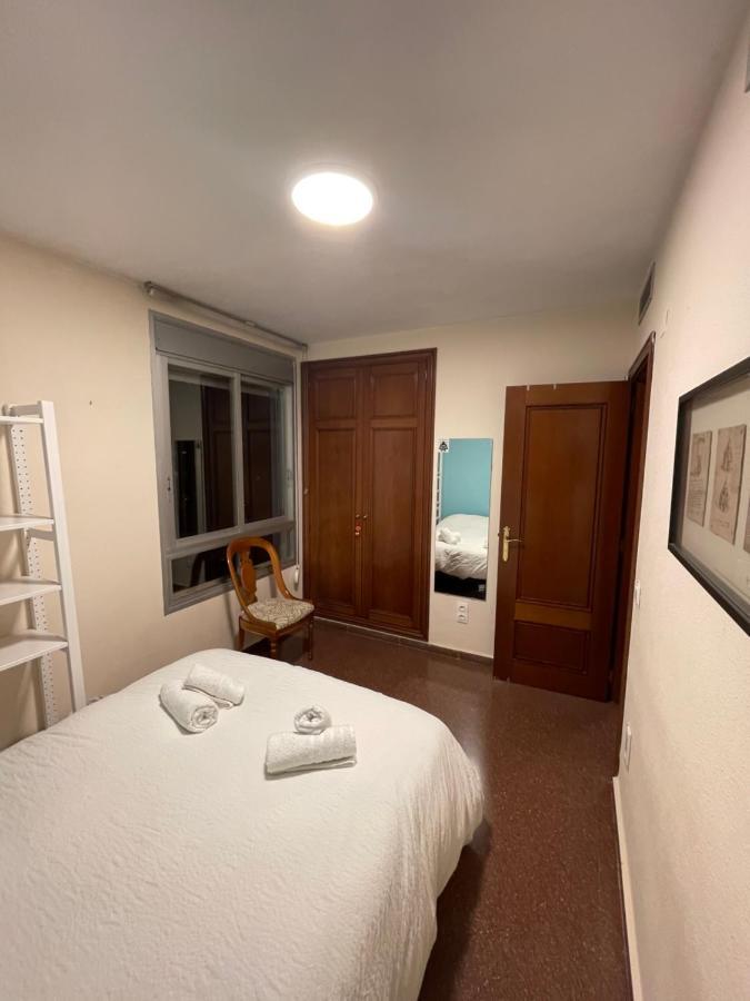 Habitacion Ciudad Artes Y Ciencias Валенсия Экстерьер фото